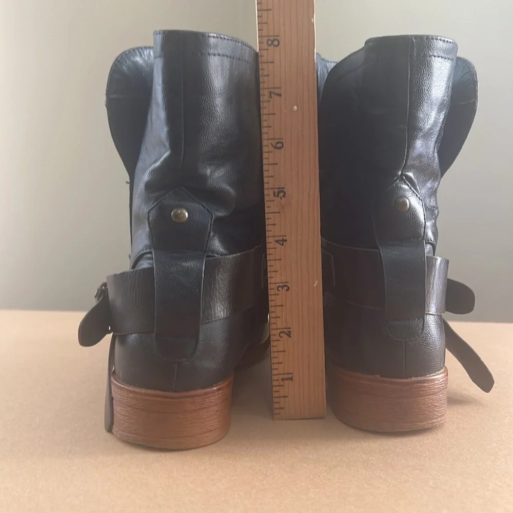 Bucco Rocoe edgy biker moto faux leather black and brown pull on ankle booties 9 - Picture 4 of 9